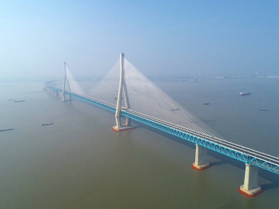 滬蘇通長(zhǎng)江大橋